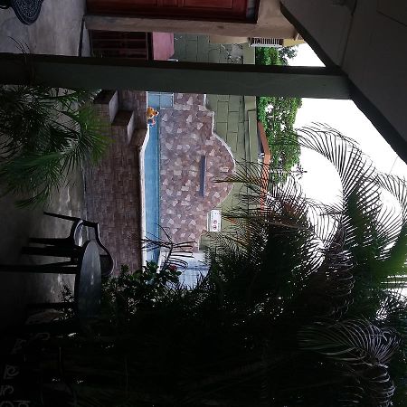 Cabinas Madeleine ปุนตาเรนาส ภายนอก รูปภาพ